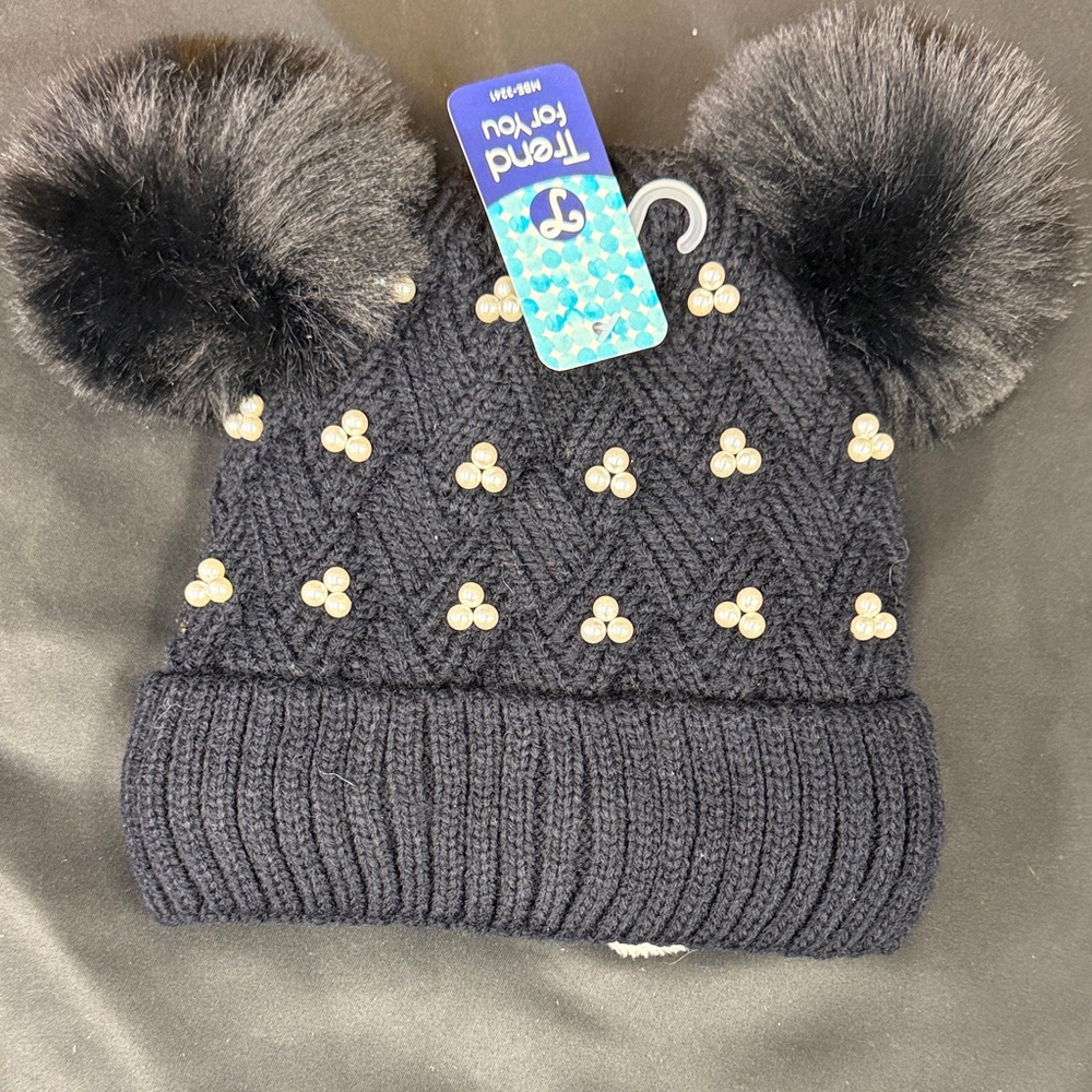 Trend for You Black Knit Pom-Pom Beanie for Kids new